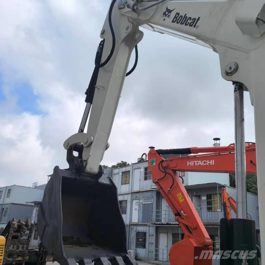 Bobcat 337 소형 굴삭기 7톤 미만