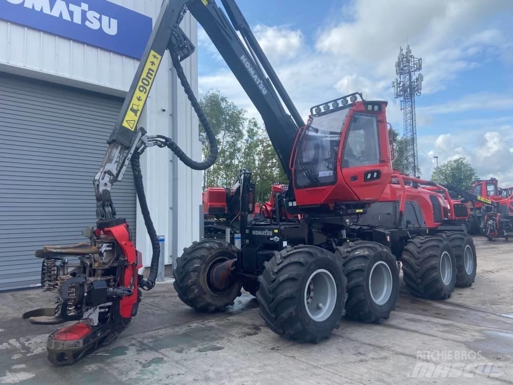 Komatsu 931XC 원목 하베스터