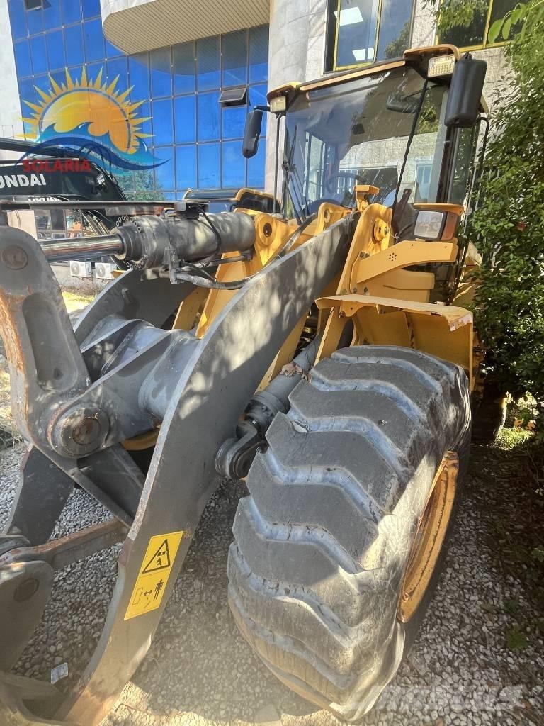 Volvo L 120  휠로우더