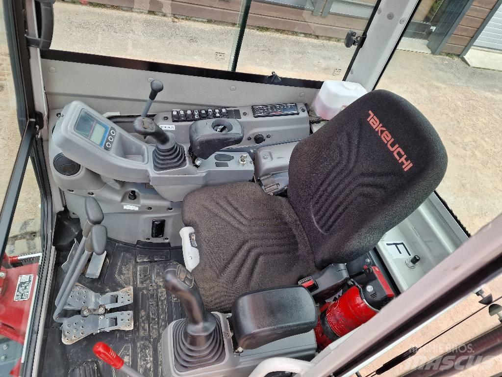 Takeuchi TB 325 R 소형 굴삭기 7톤 미만