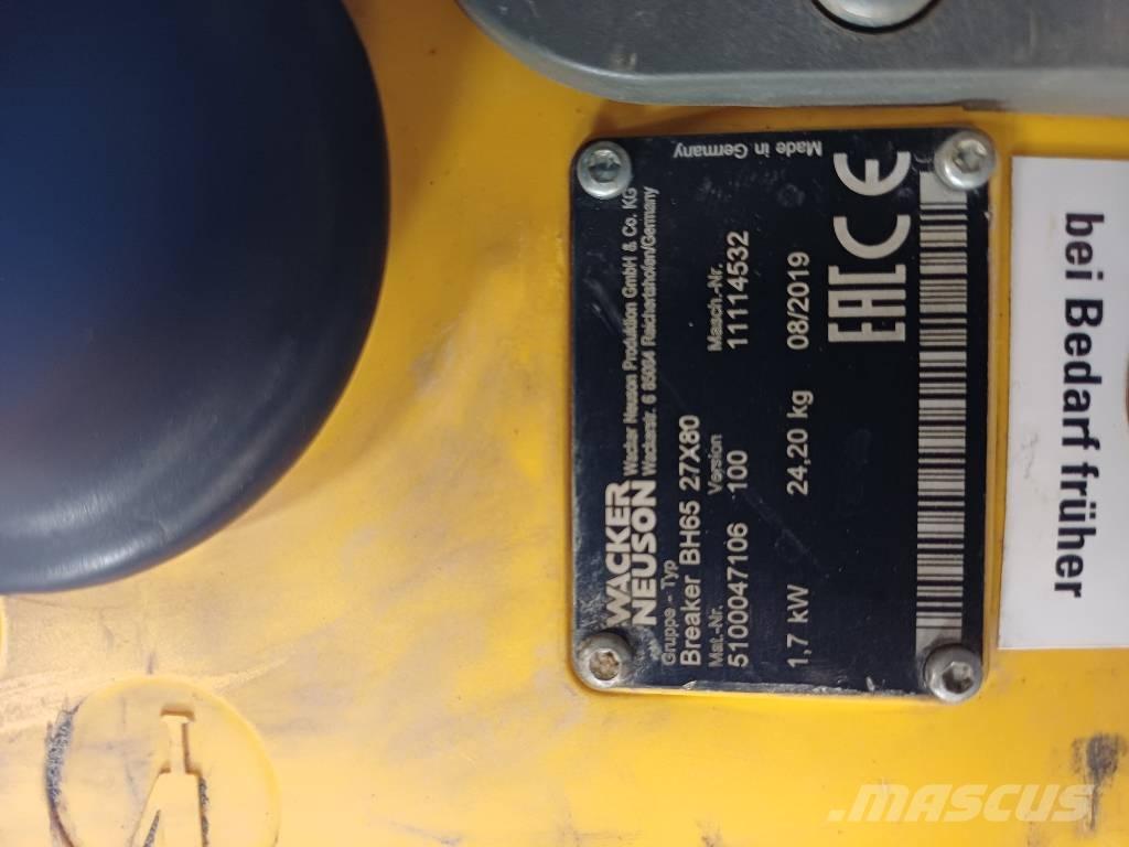 Wacker Neuson BH65 브레이커