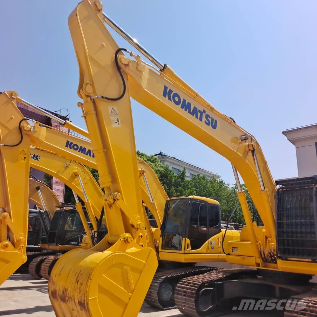 Komatsu PC 240 대형 굴삭기 29톤 이상