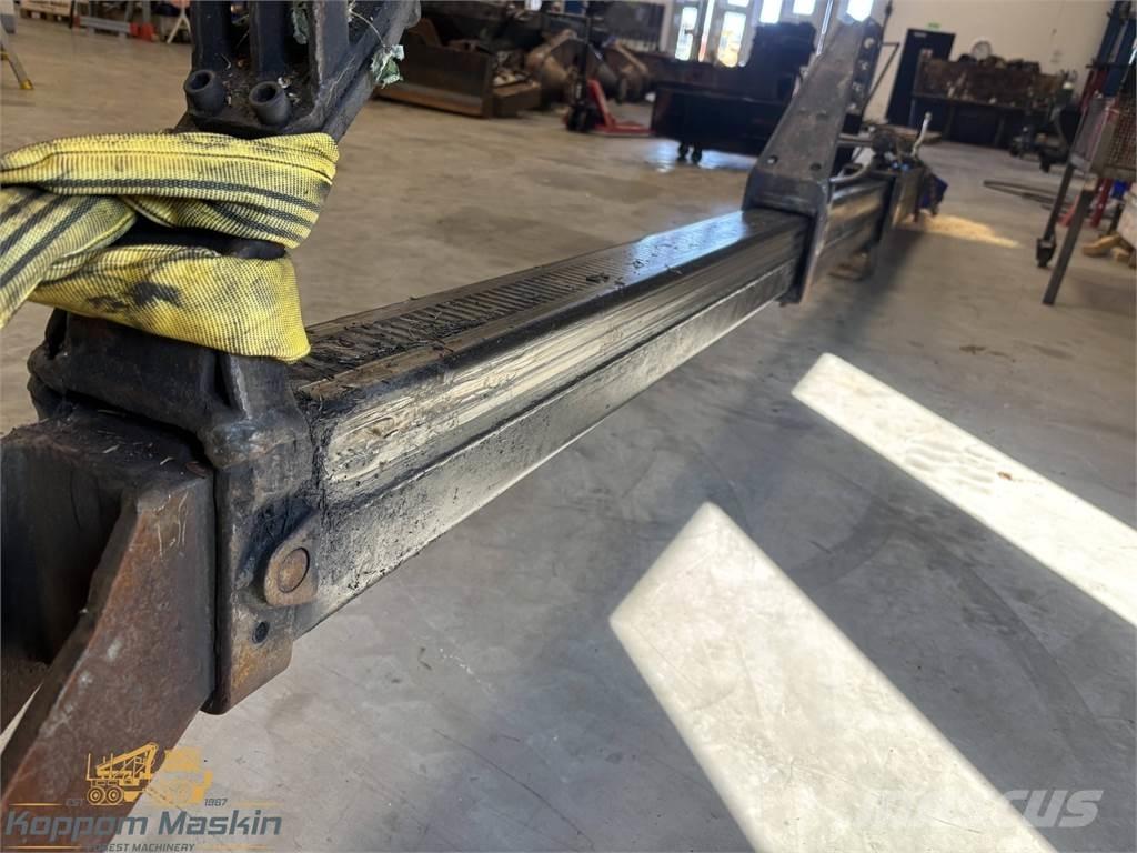 Fiskars 50L 포워더 크레인