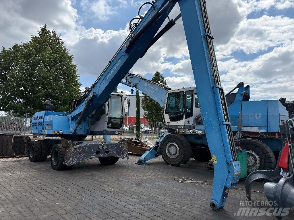 Fuchs MHL 335 E 폐기물/산업 처리기