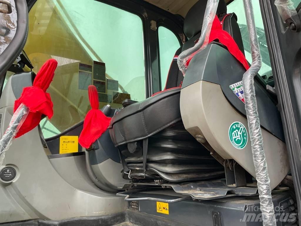 Kobelco SK 250D 대형 굴삭기 29톤 이상
