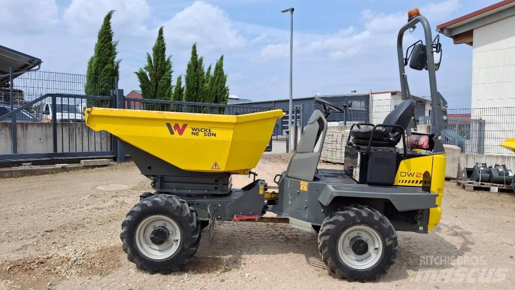 Wacker Neuson DW20 건설현장 덤프트럭