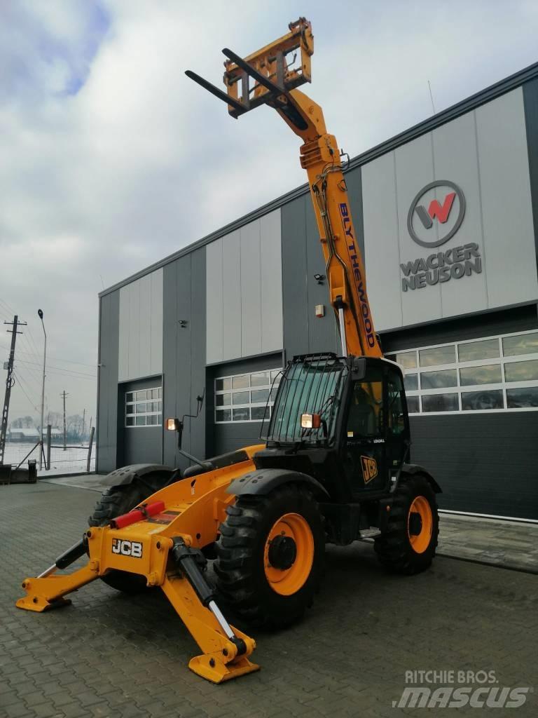 JCB 535-125 텔레스코픽 휠 로더