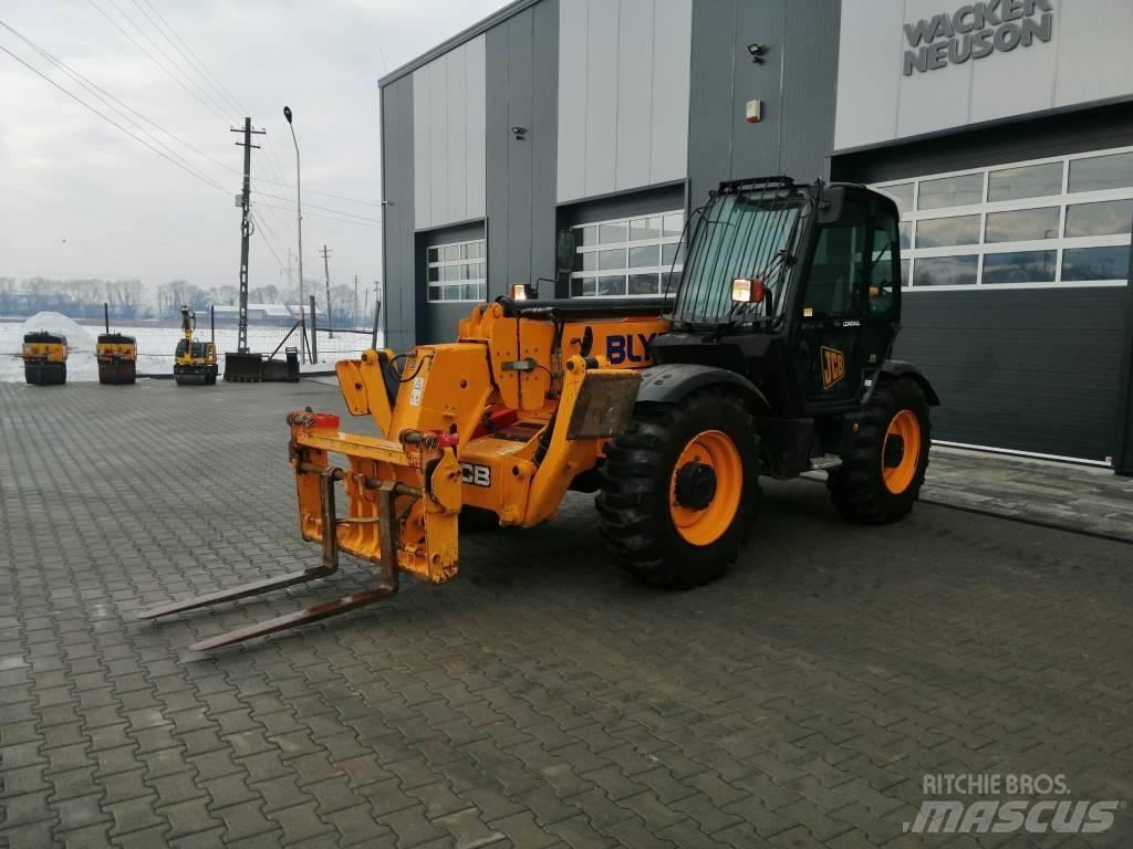 JCB 535-125 텔레스코픽 휠 로더