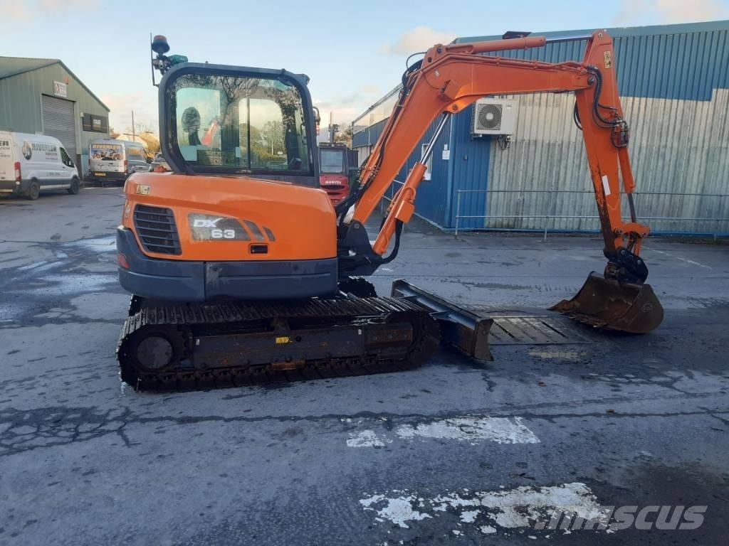 Doosan DX 63-3 대형 굴삭기 29톤 이상