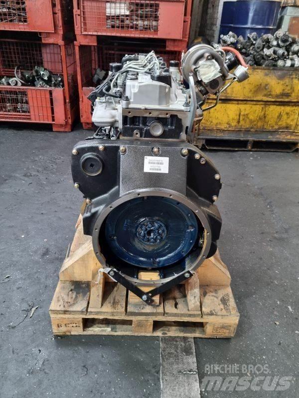 JCB 672 TA2-165 엔진