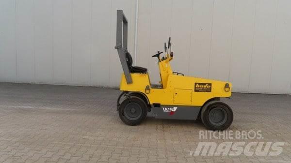 Sakai TS 160 공기 타이어 롤러