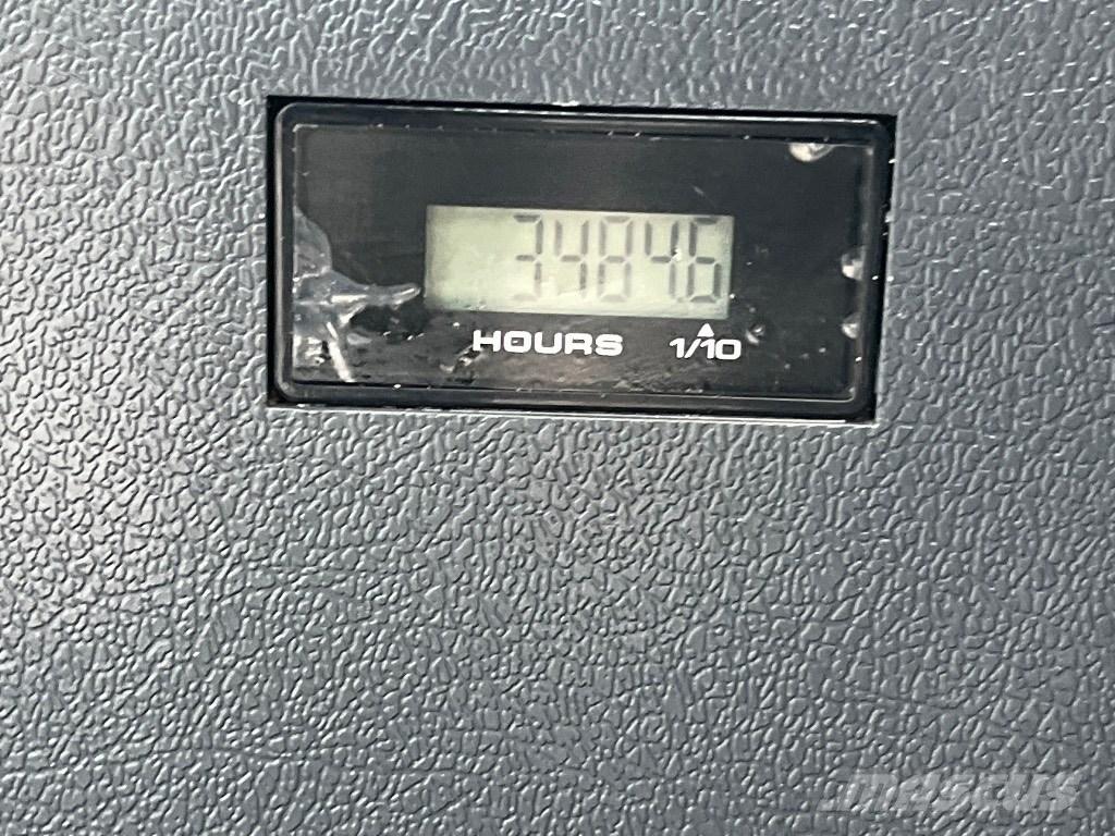 Hyundai HX 210 AL 대형 굴삭기 29톤 이상