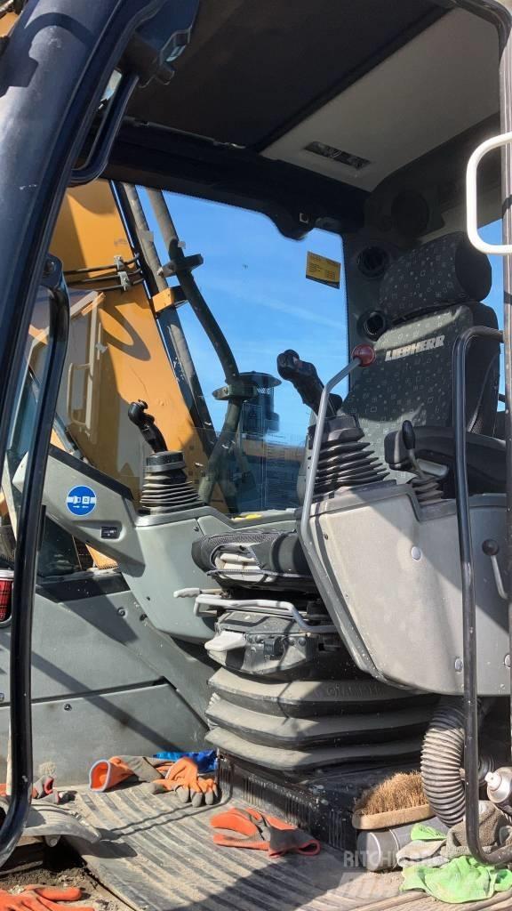 Liebherr R 914 대형 굴삭기 29톤 이상