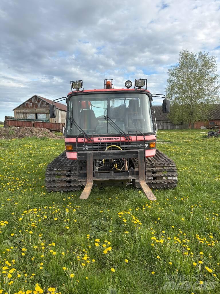 Pisten Bully 230DR 토양관리 장비 - 기타