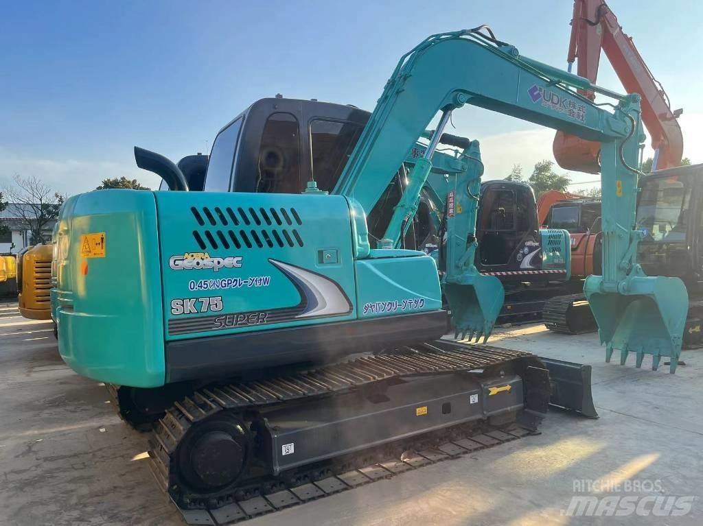 Kobelco SK75-8 대형 굴삭기 29톤 이상
