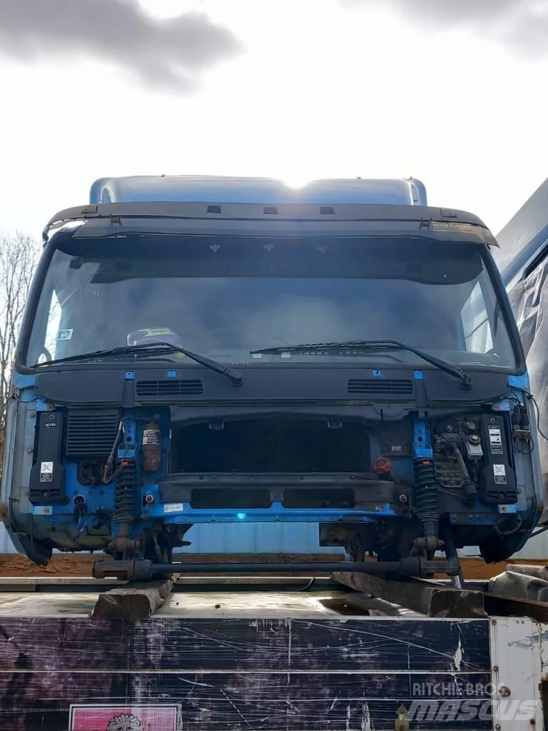 Volvo FM 9.320 캐빈 및 인테리어