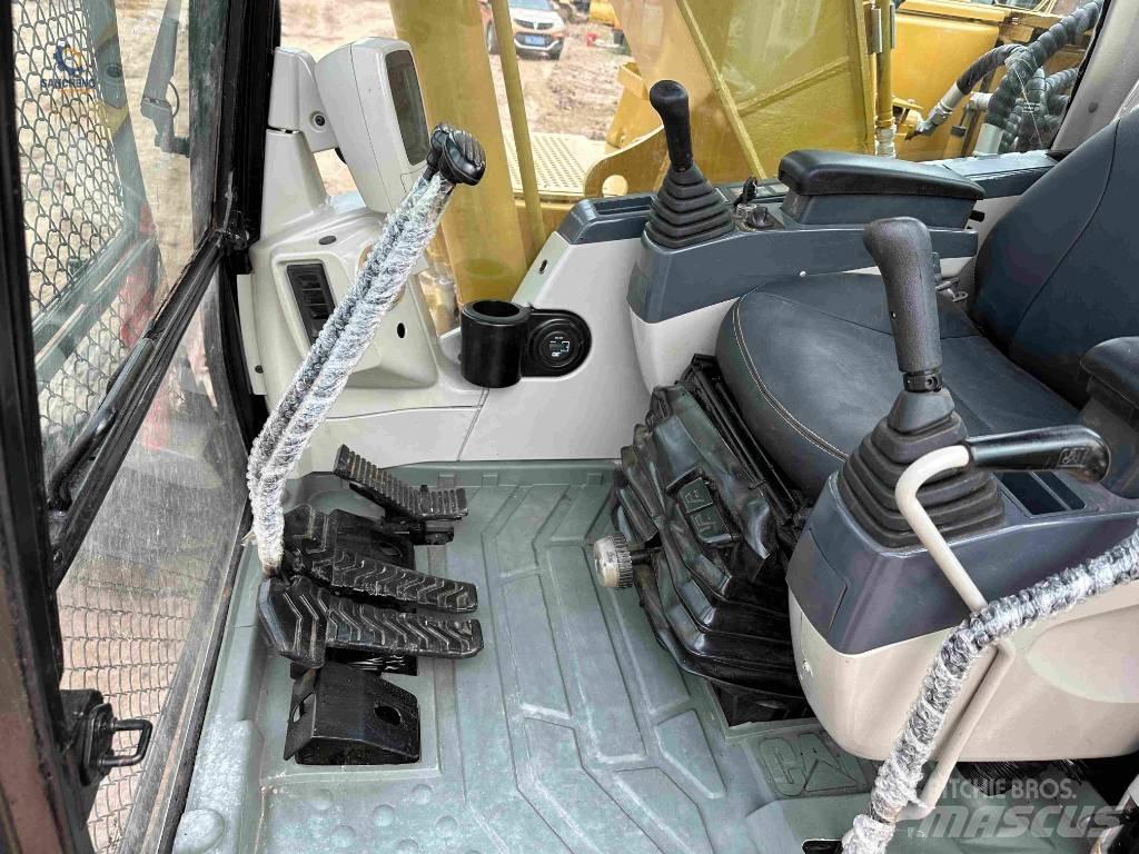 CAT 320 C L 대형 굴삭기 29톤 이상