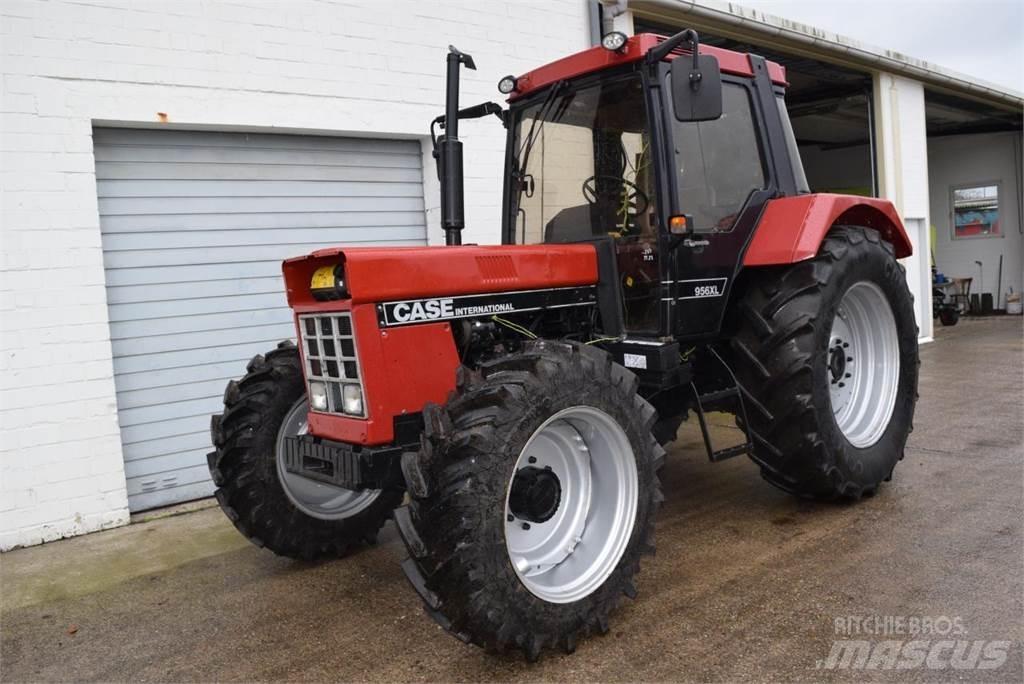 Case IH 956 XL 트랙터