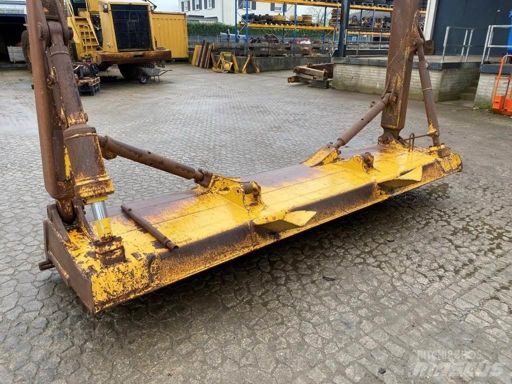 CAT D65 PX 삽날