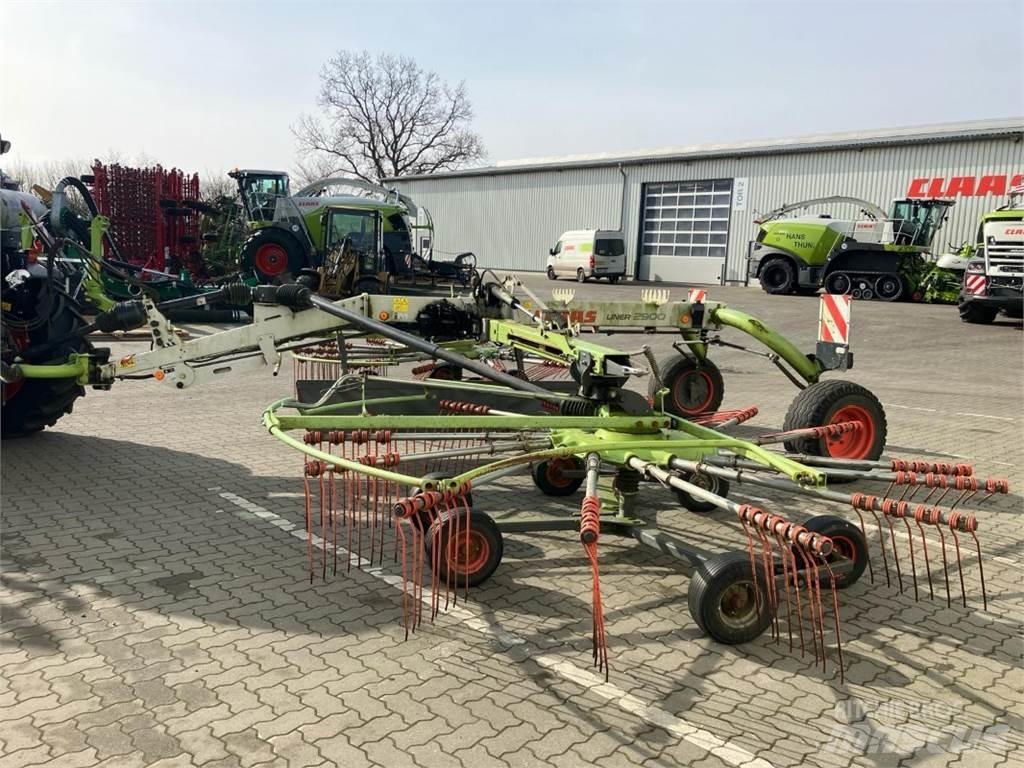 CLAAS LINER 2900 수확기