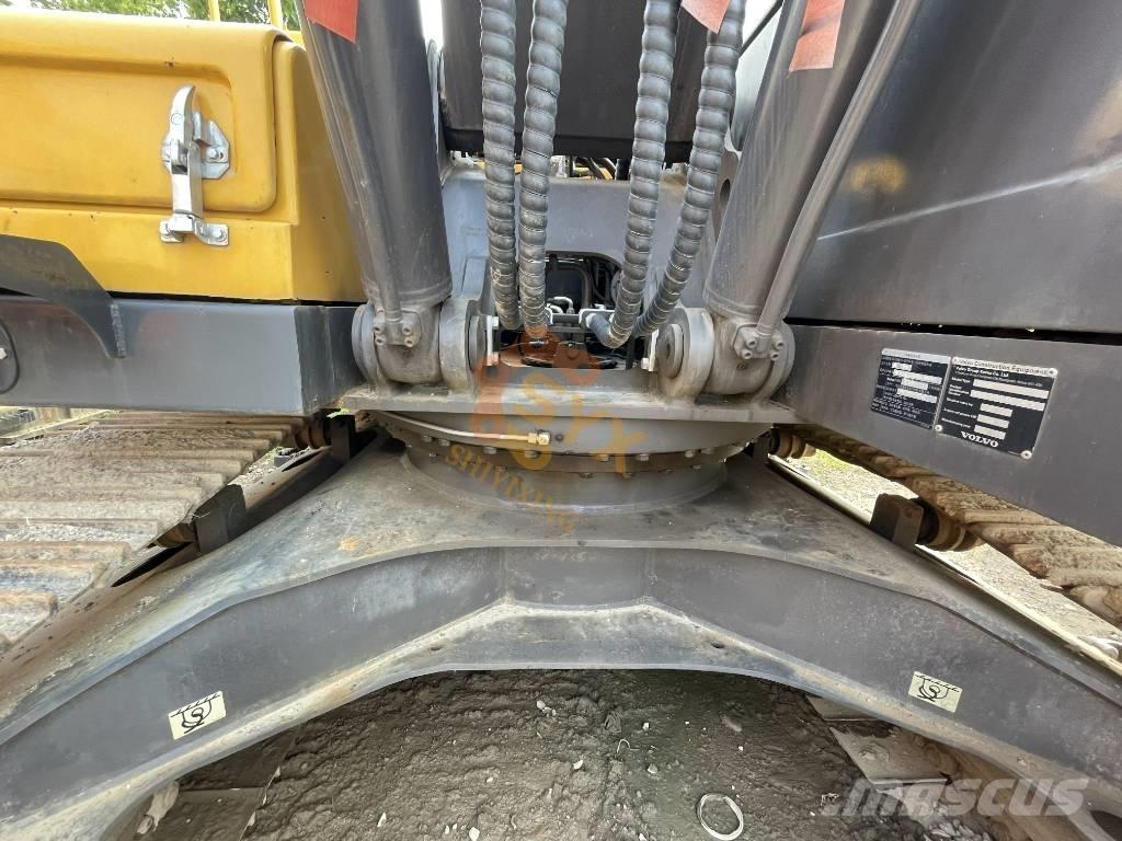 Volvo EC 200 D 대형 굴삭기 29톤 이상