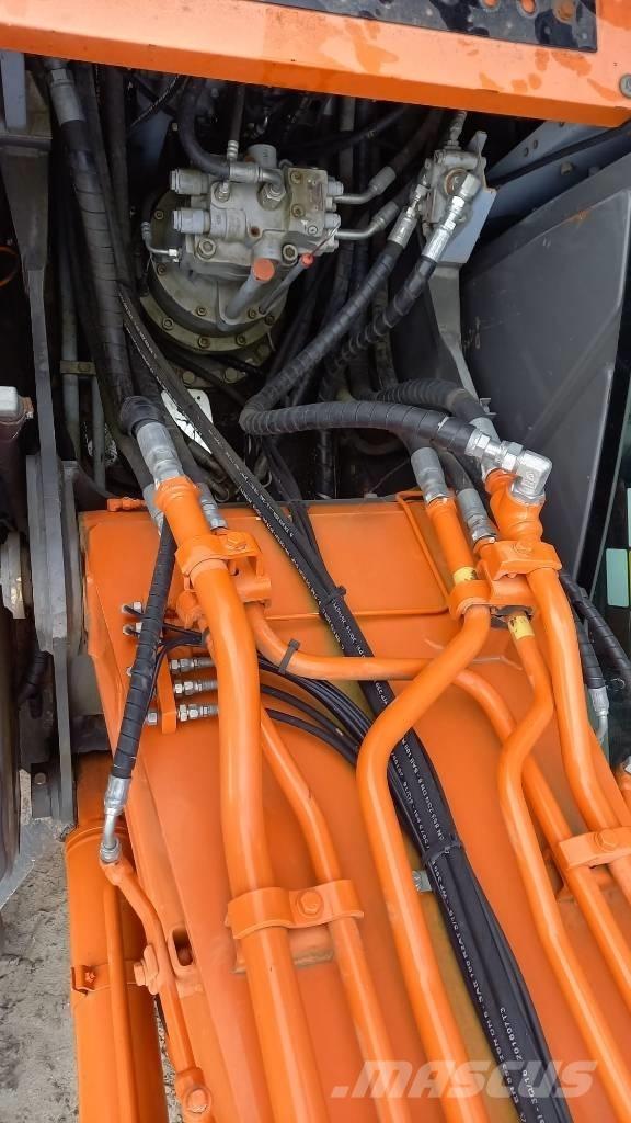 Hitachi ZX 210 LC 대형 굴삭기 29톤 이상