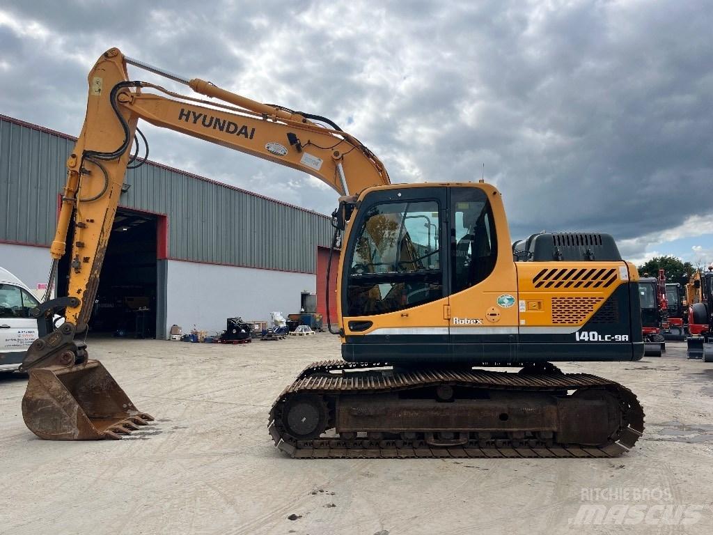 Hyundai 140LC-9A 대형 굴삭기 29톤 이상