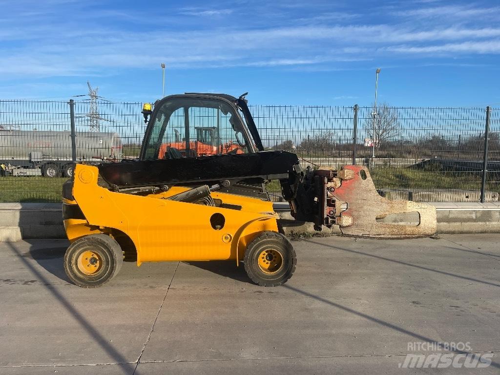 JCB TLT 35 D / 4x4 텔러 핸들러