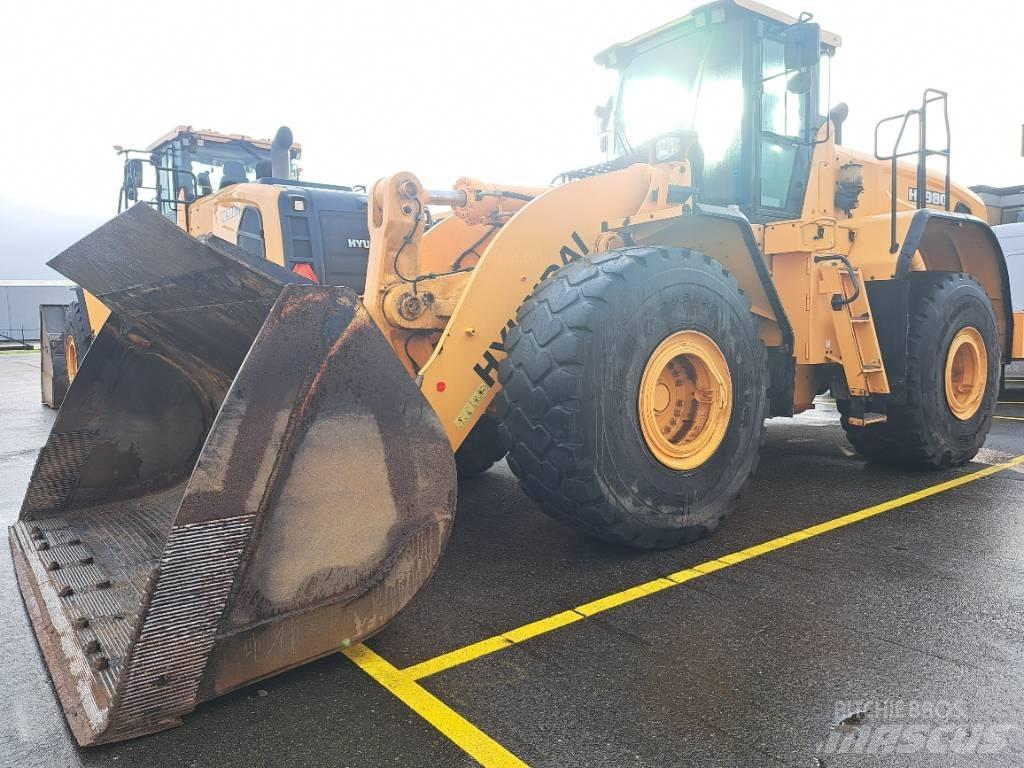 Hyundai HL980  휠로우더