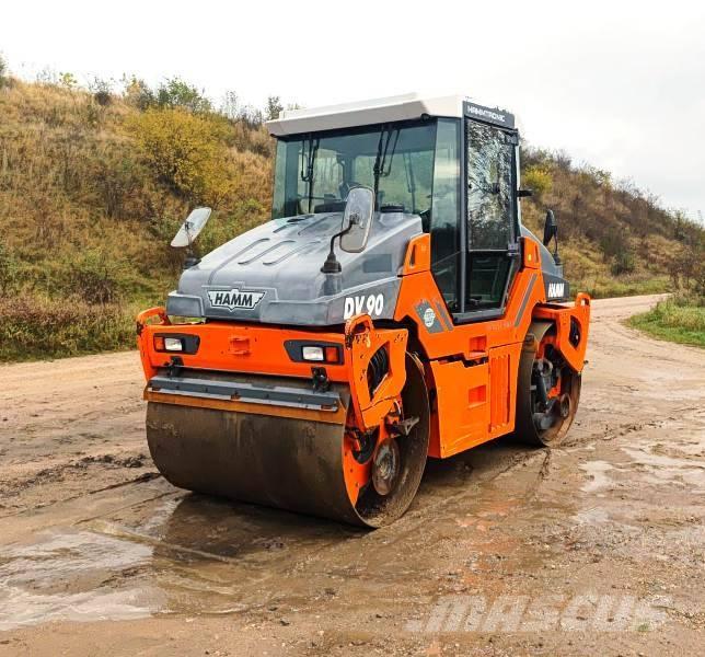 Hamm DV 90 트윈 드럼 롤러