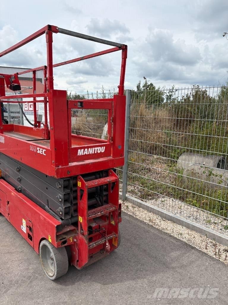 Manitou 100 SEC 가위형 리프트
