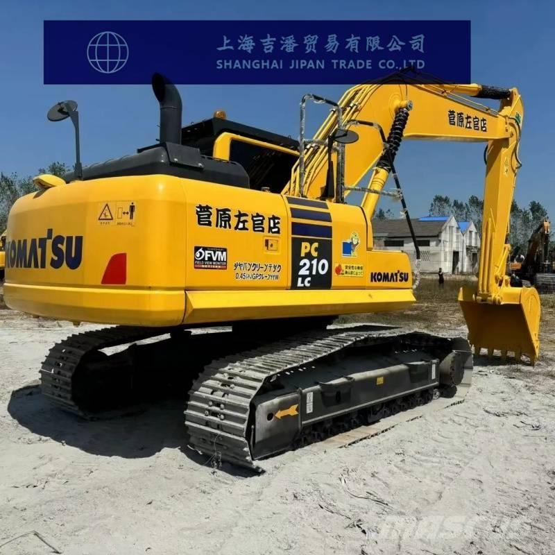 Komatsu PC 210 대형 굴삭기 29톤 이상