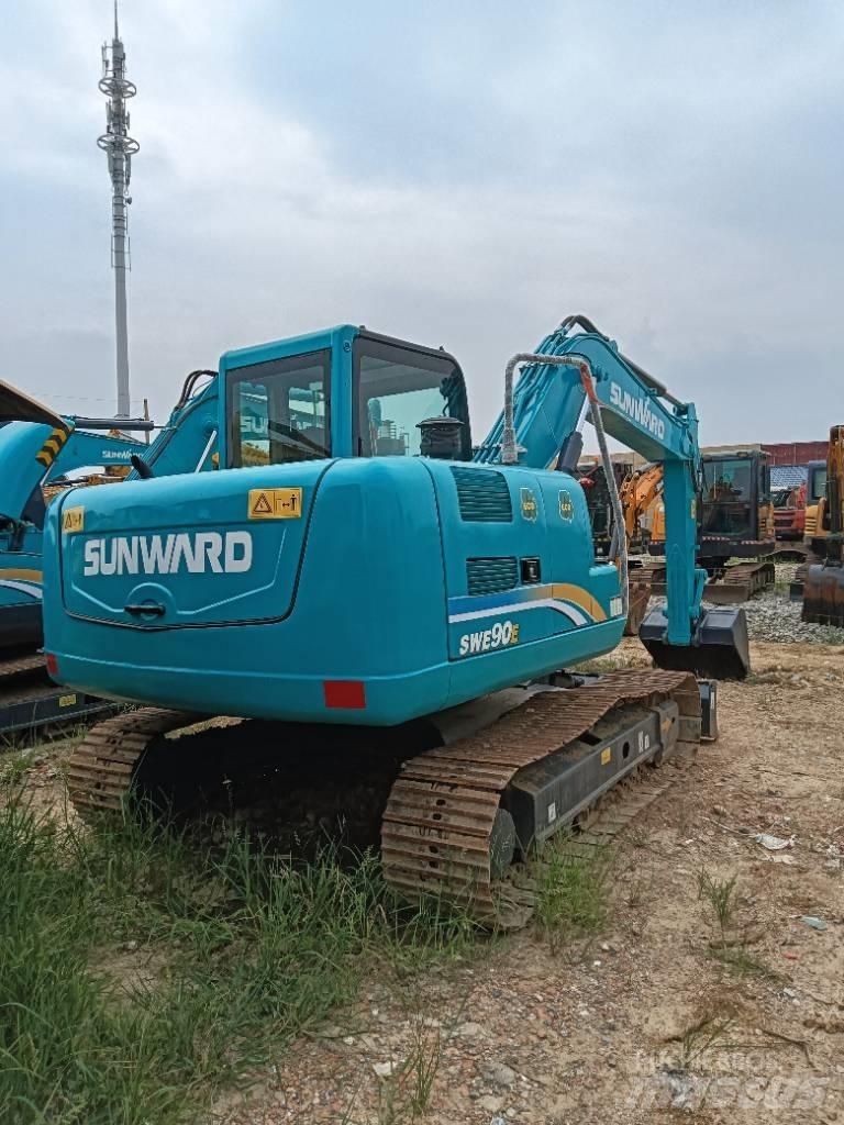 Sunward SWE90E 소형 굴삭기 7톤 미만