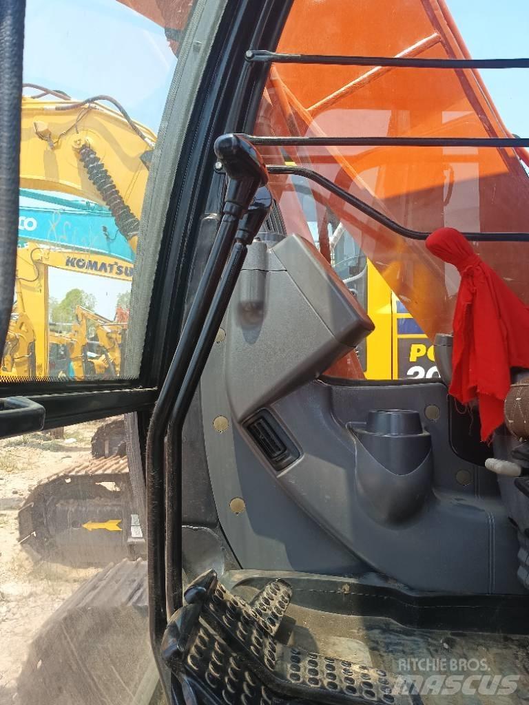 Hitachi ZX 120 중형굴삭기 7톤-28톤