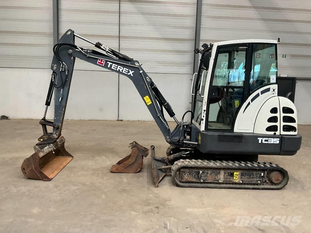Terex TC 35 소형 굴삭기 7톤 미만