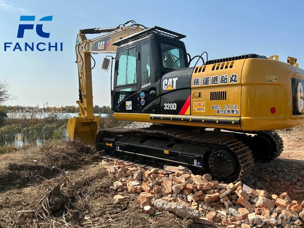 CAT 320 D 대형 굴삭기 29톤 이상