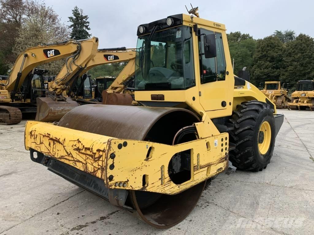 Bomag BW 213 D H-4 i 토양 다짐기