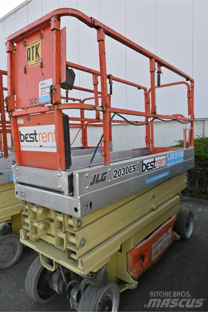 JLG 2030ES 가위형 리프트
