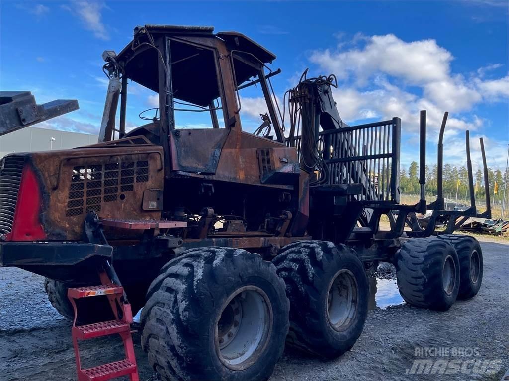 Komatsu 840TX 원목 포워더