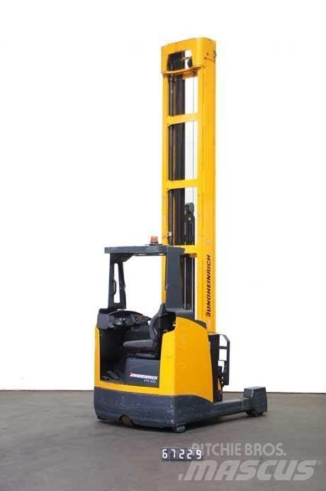 Jungheinrich ETV 325 리치 트럭
