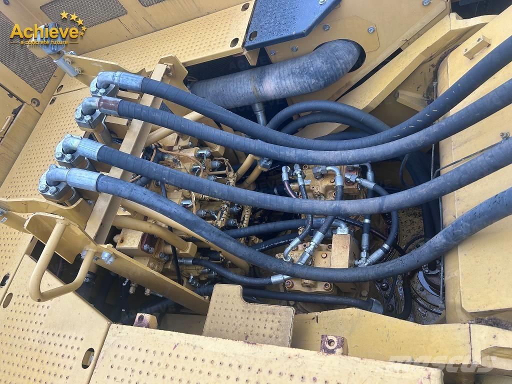 CAT 374 대형 굴삭기 29톤 이상