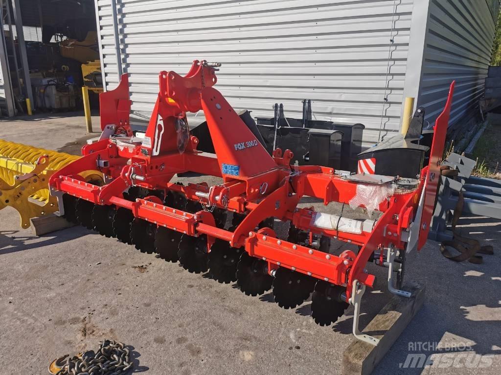 Pöttinger FOX300D 줄뿌림 작물 경운기