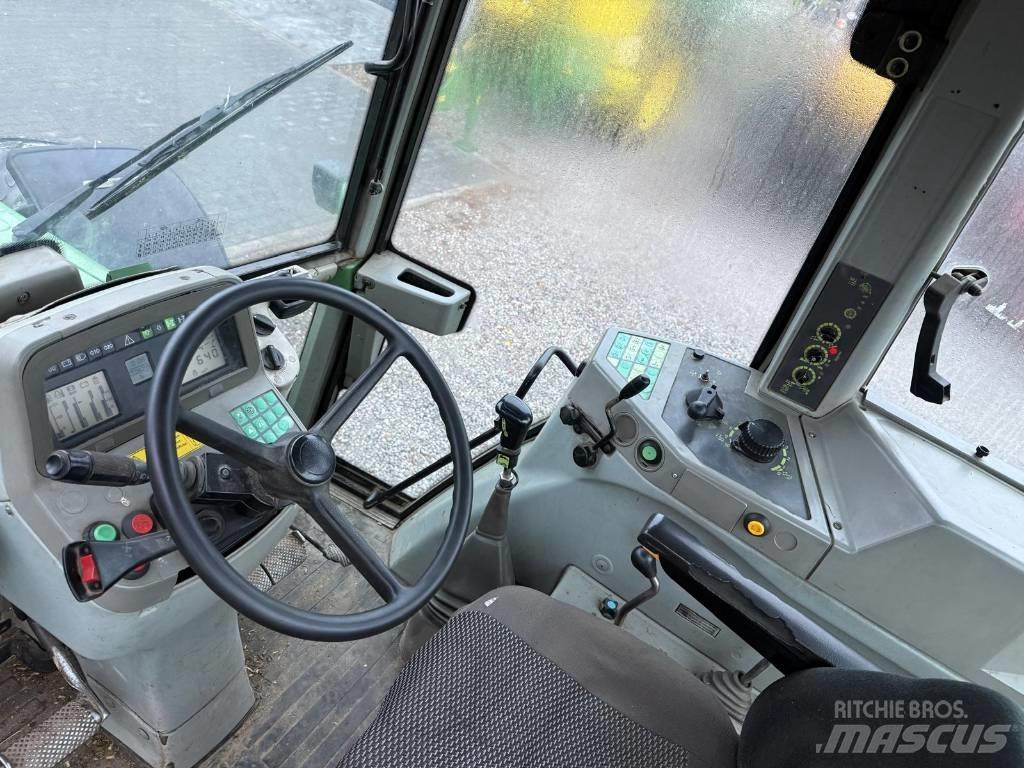 Fendt Favorit 818 트랙터