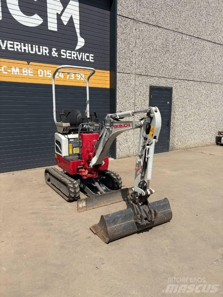 Takeuchi TB 210 R 소형 굴삭기 7톤 미만