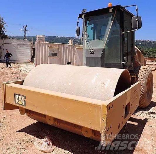 CAT CS64B 진동롤러
