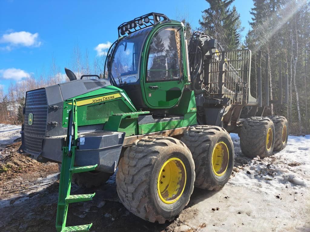 John Deere 1010G 원목 포워더