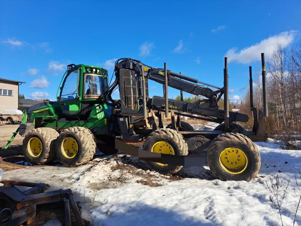 John Deere 1010G 원목 포워더