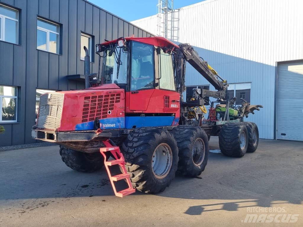 Valmet 860.1 원목 포워더