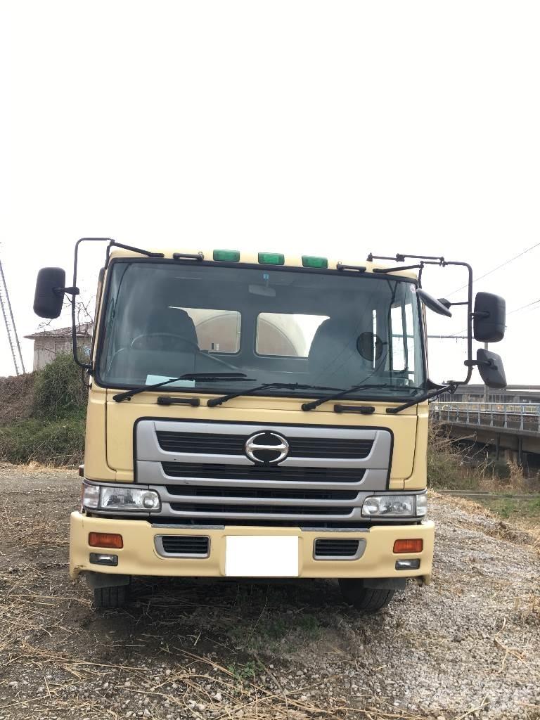 Hino FS2PKG10527 콘크리트/몰타르 믹서