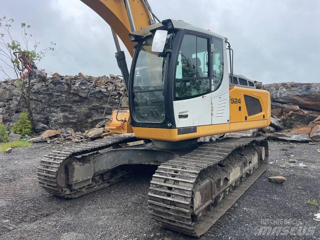 Liebherr R 924 대형 굴삭기 29톤 이상